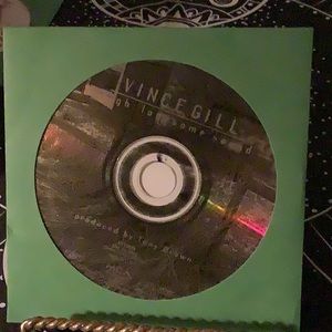 Vince Gill GH lonesome sound produced by Tony Brown in good shape 🍂
